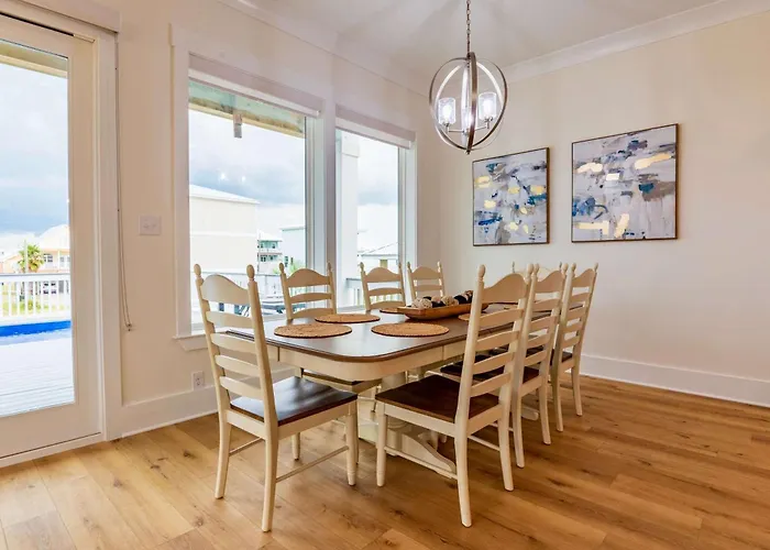 Holiday home Private Heated Pool With Elevator Access & Free Activities *